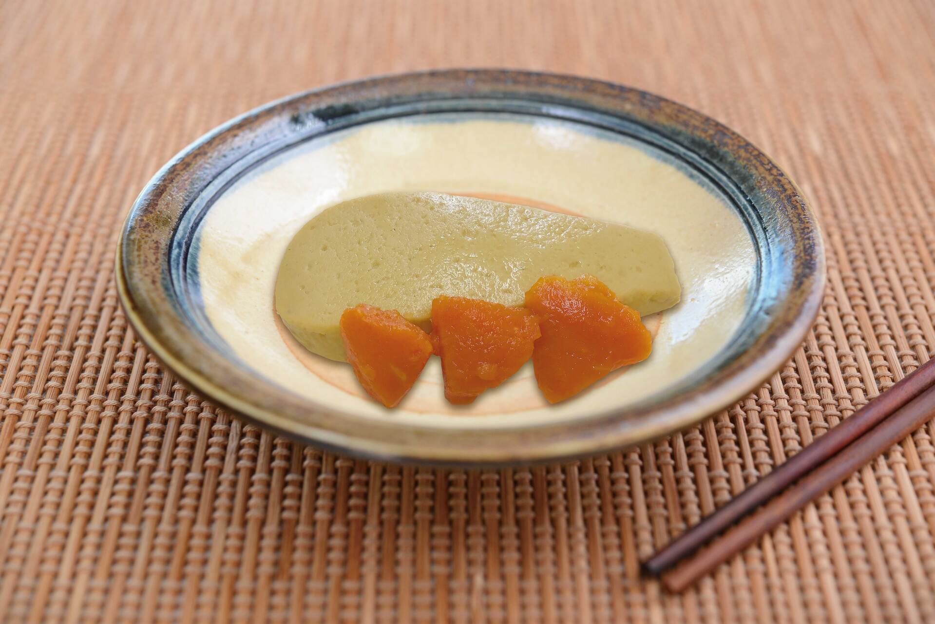 UAA食品　美味しいやわらか食　あじのムース（にんじん付き）45ｇ×50食入り