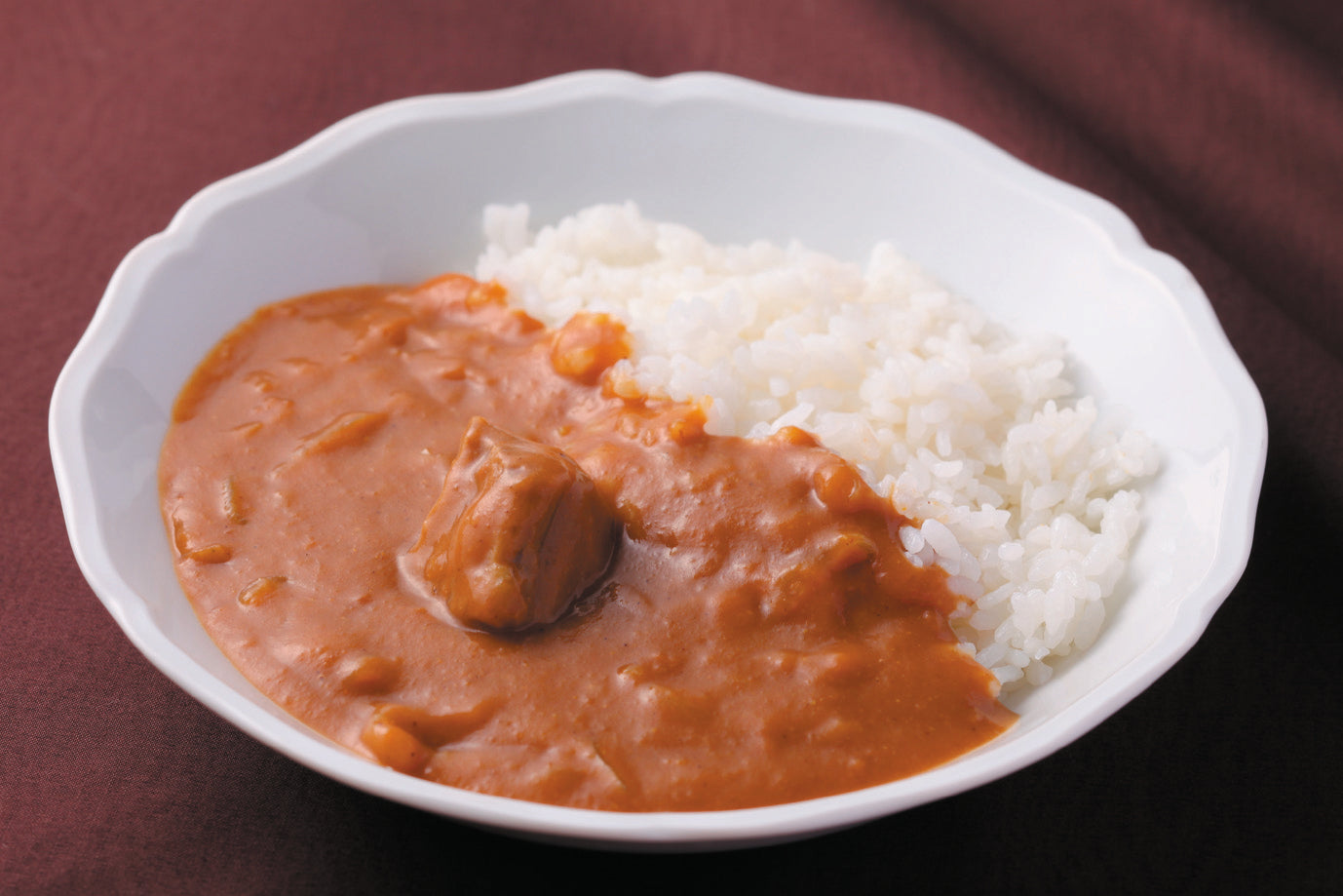 UAA食品　美味しい防災食　ポークカレー　200ｇ×50食入り